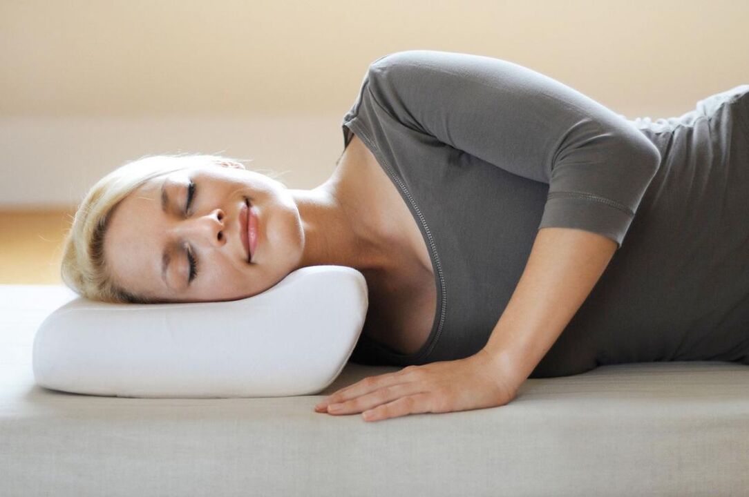 Sleeping on an orthopedic pillow speeds recovery for osteochondrosis patients