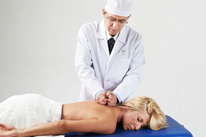 Massage with inflammation in the neck area